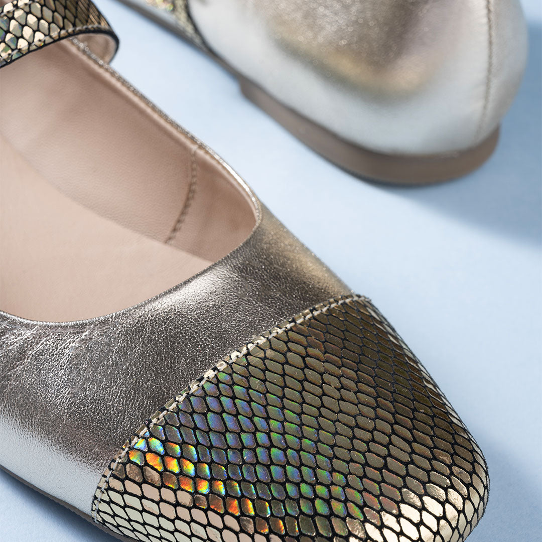 Charm Metallic Leather Stud Ballerines