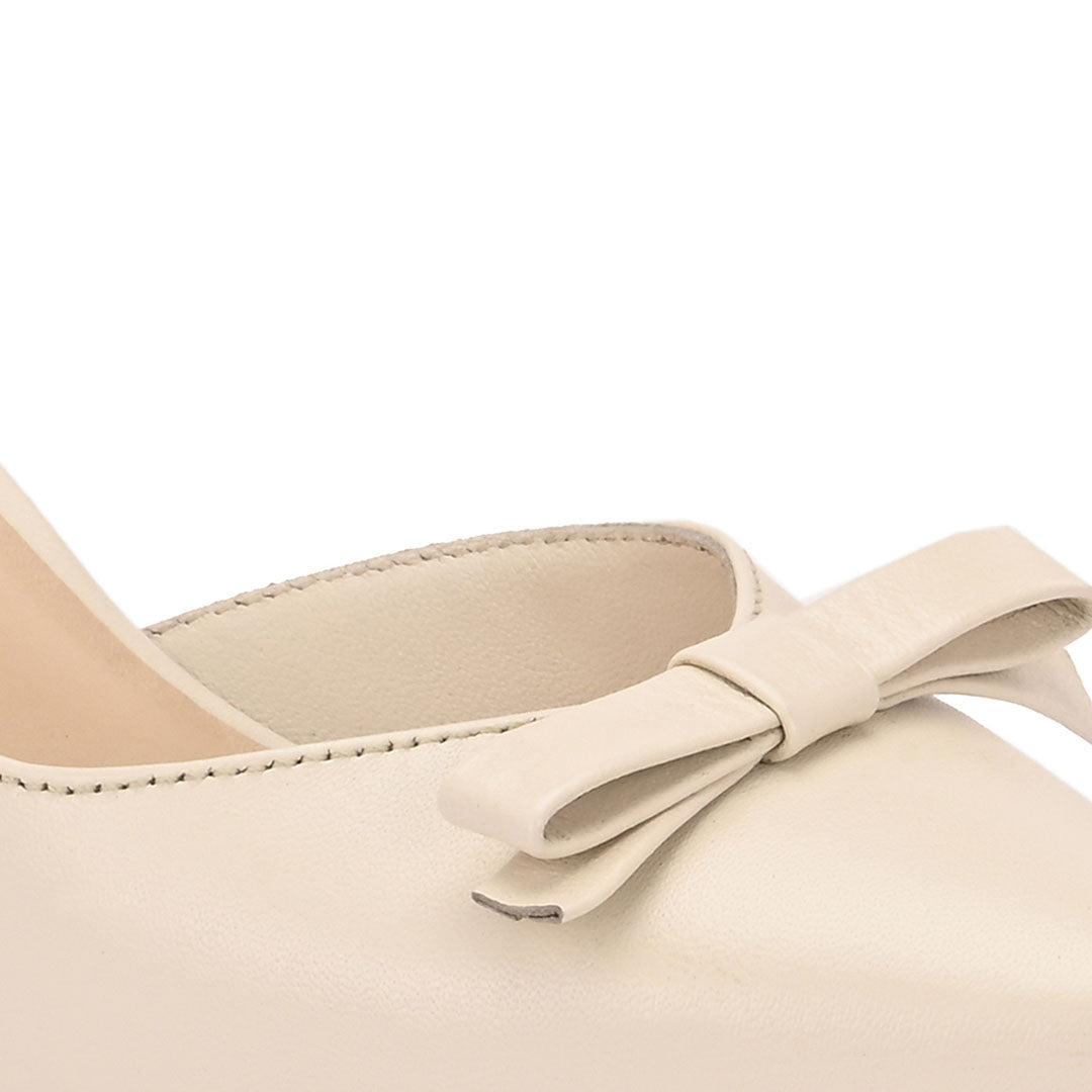 Grace Leather Bow Pumps