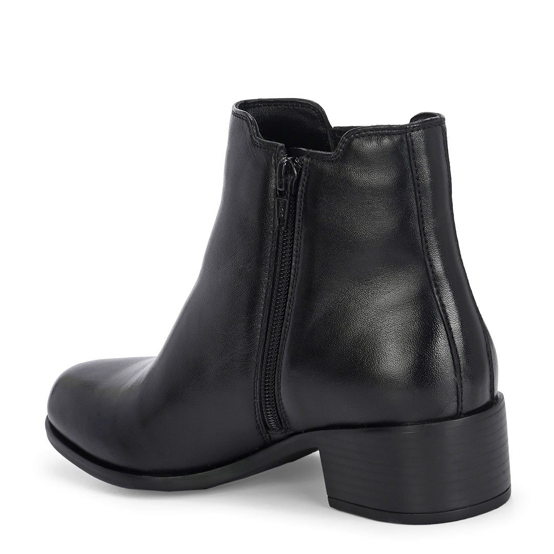 Viva Leather Ankle Boots