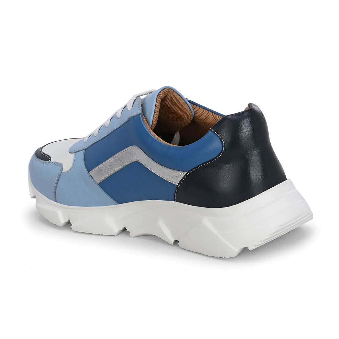 Dash Leather Outdoor Sneakers