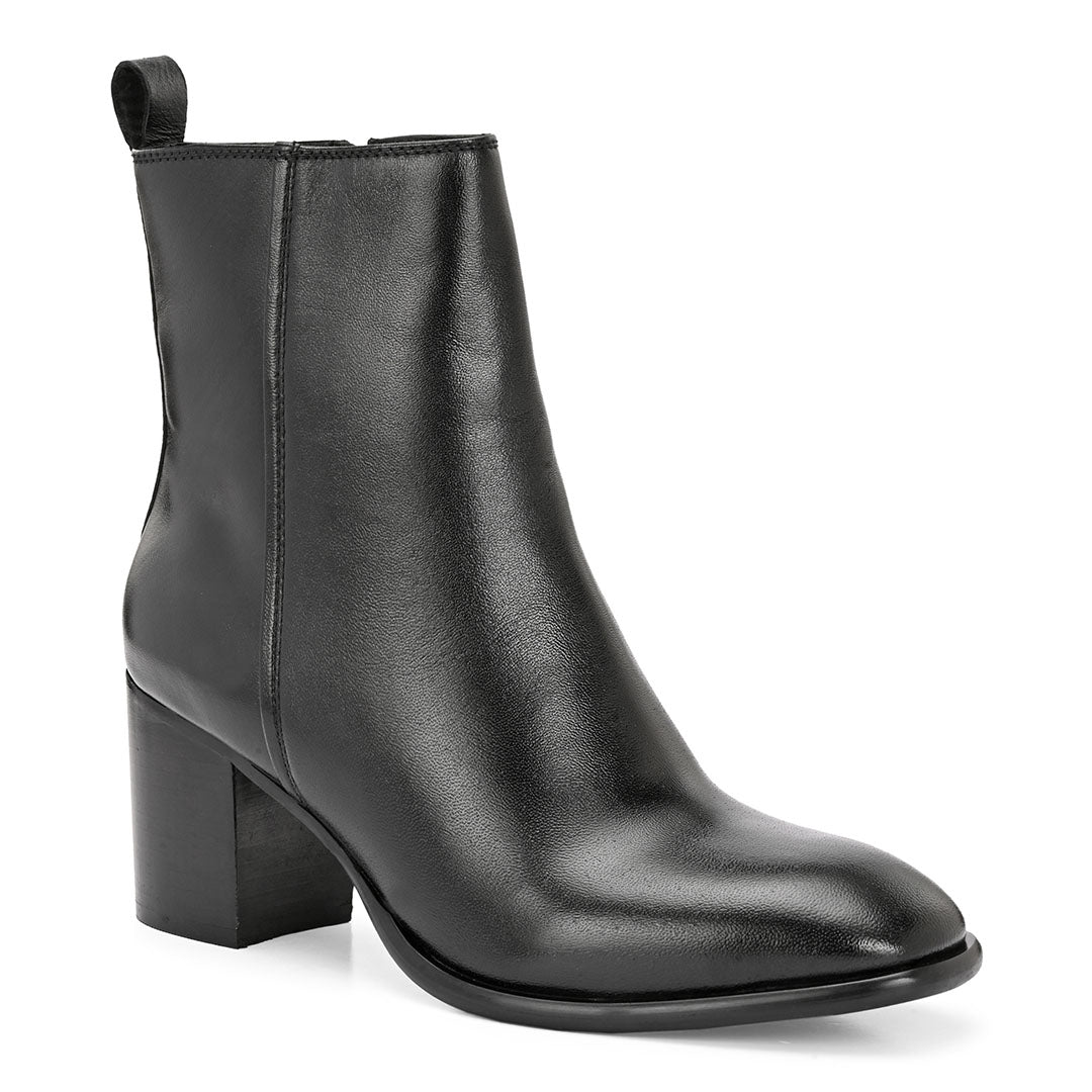 Blaze Leather Ankle Boots