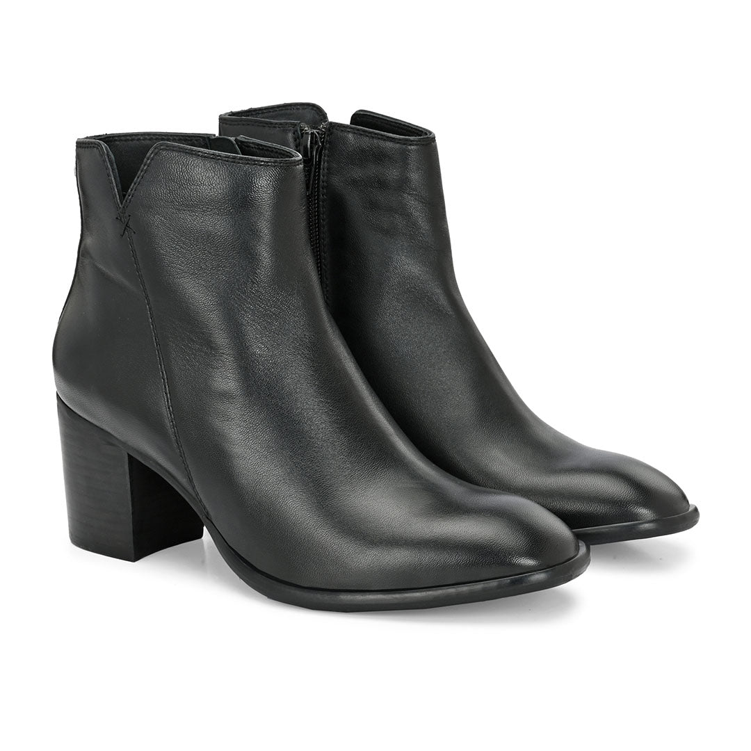 Luna Leather Ankle Boots
