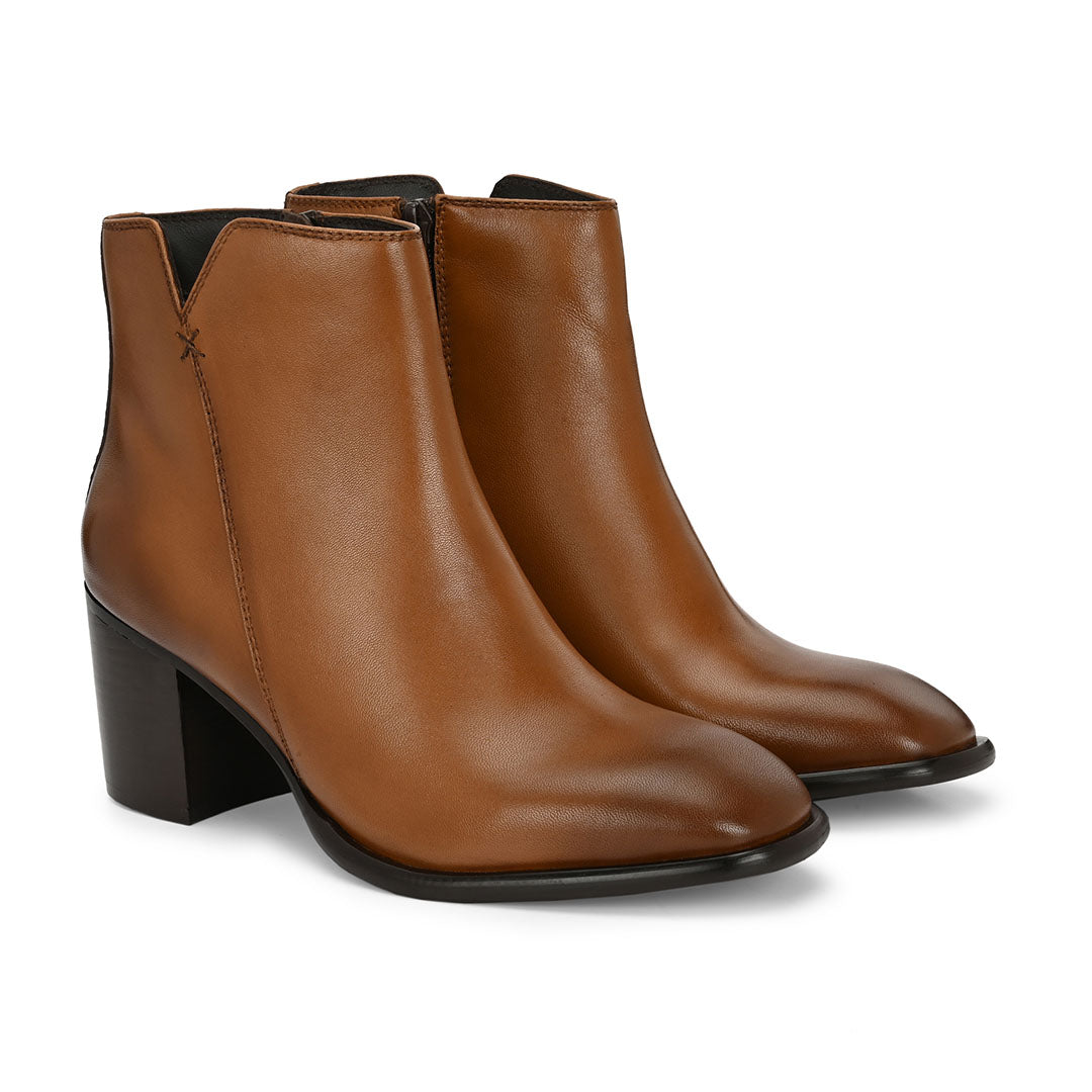 Luna Leather Ankle Boots