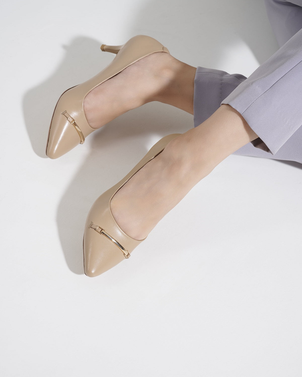 Noa Leather Pumps