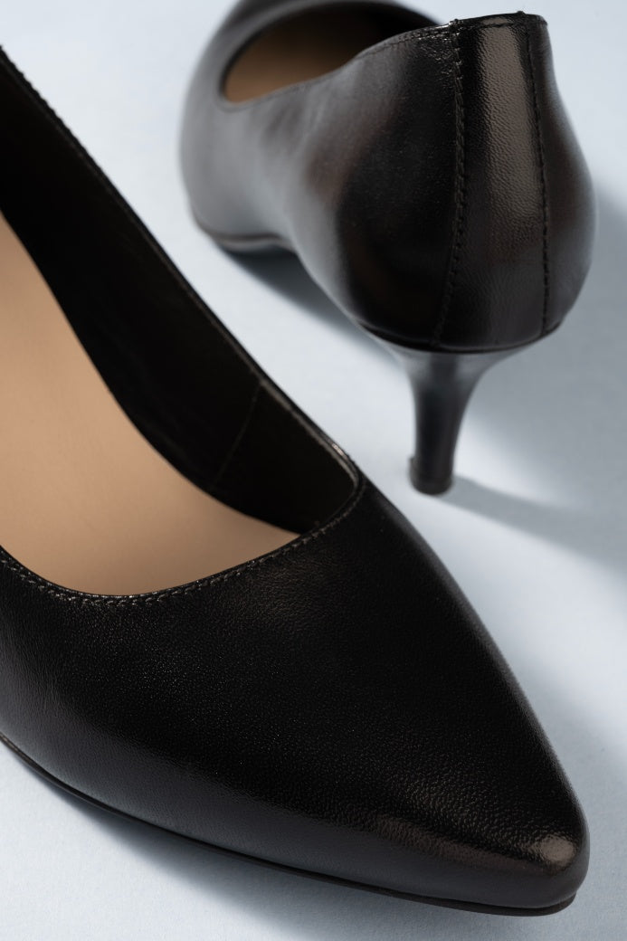 Posh Metllic Leather Pumps