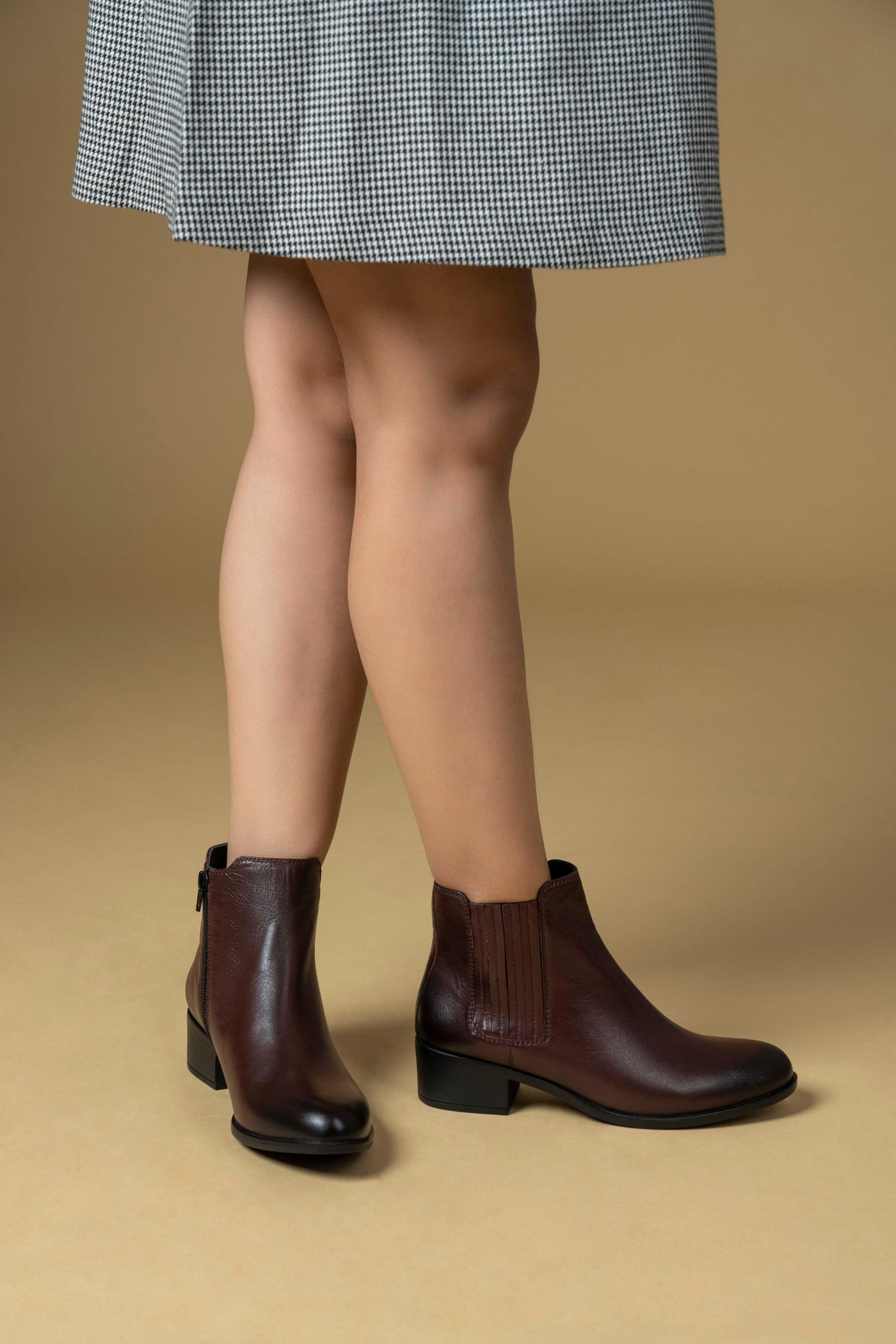 Viva Leather Ankle Boots