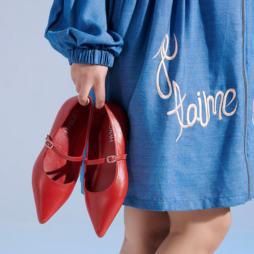 Poppy Leather Pointed Ballerinas