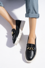 Trend'e White Leather Comfort Loafers