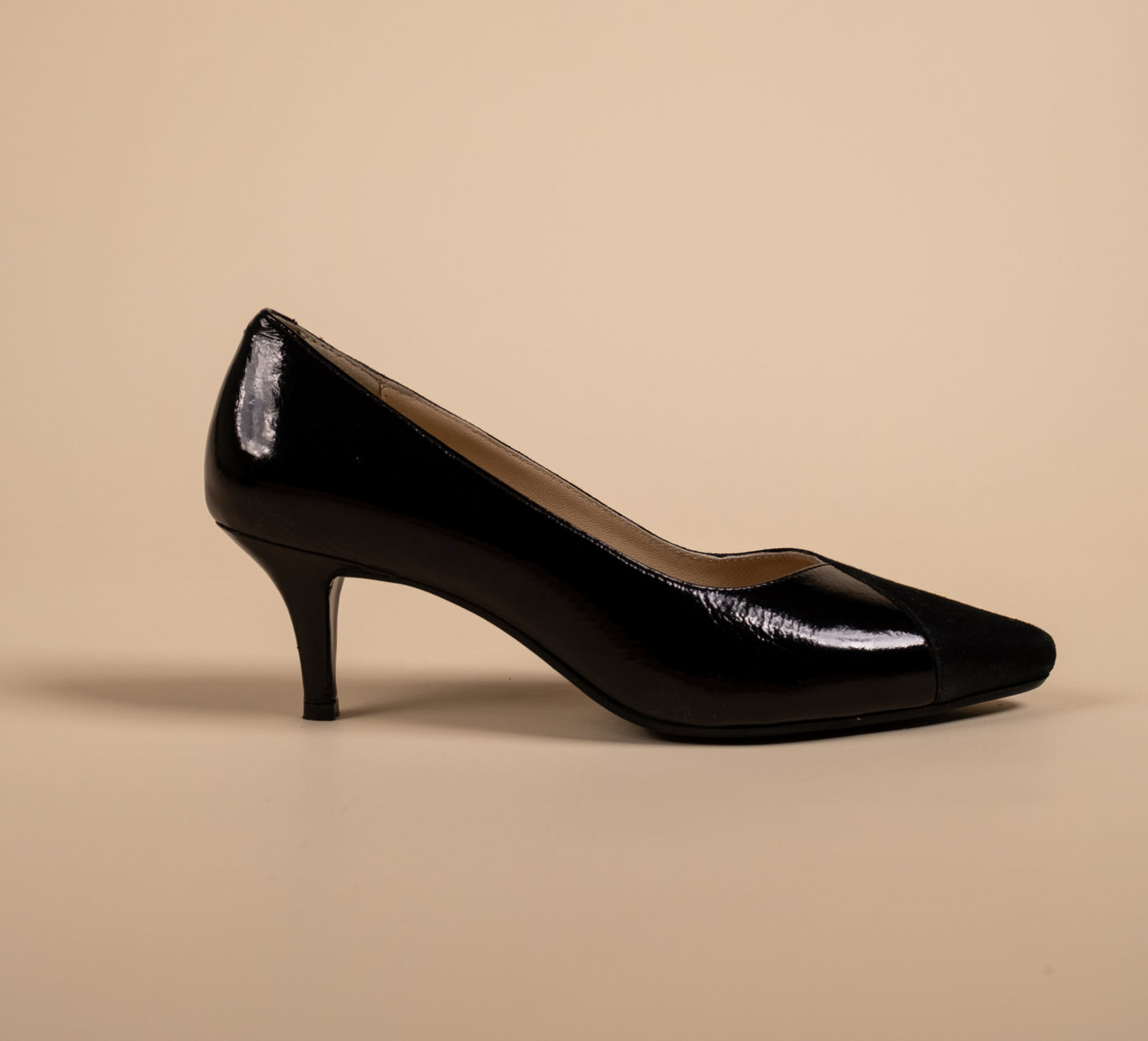 Kylie Black Leather Pumps
