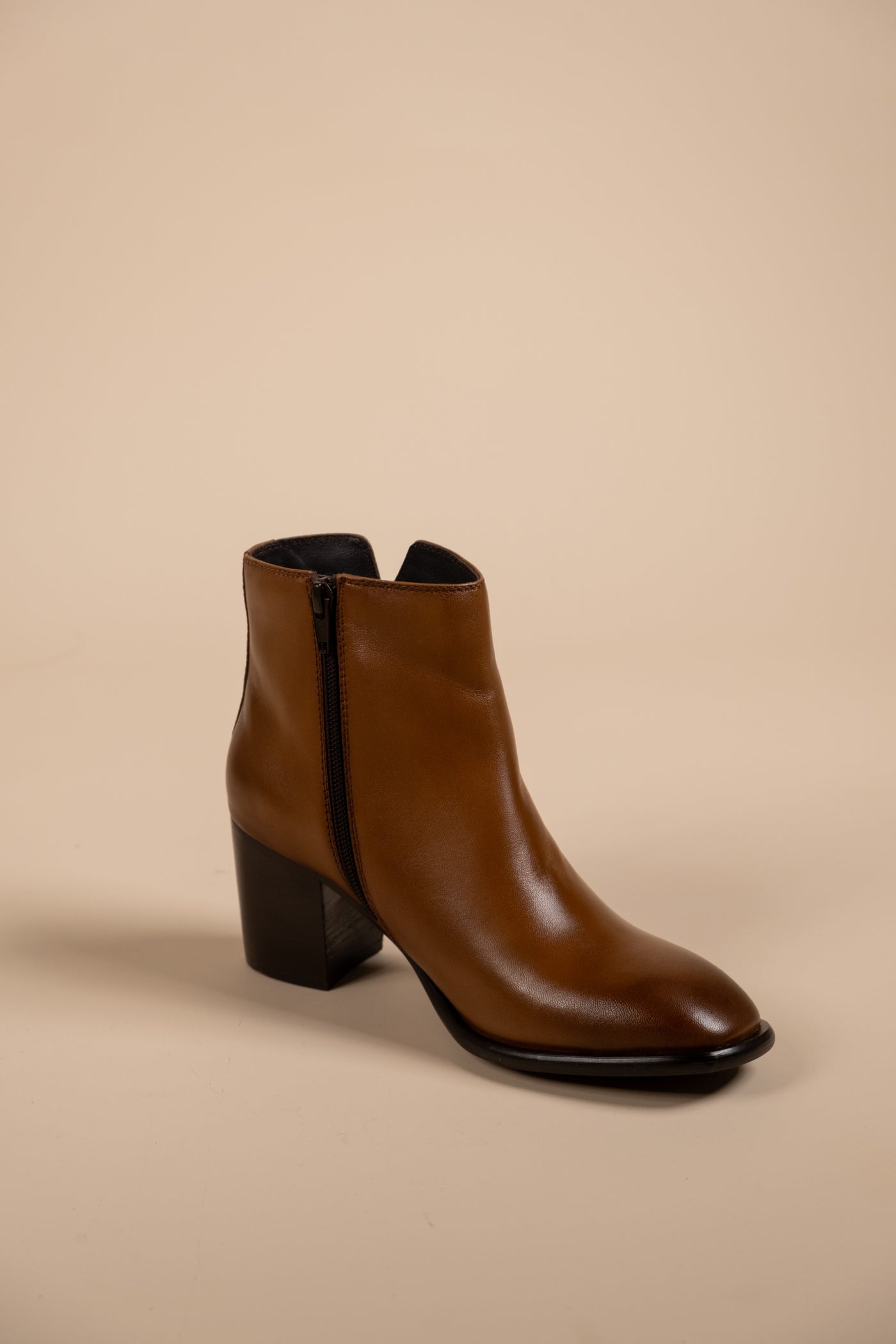 Luna Leather Ankle Boots