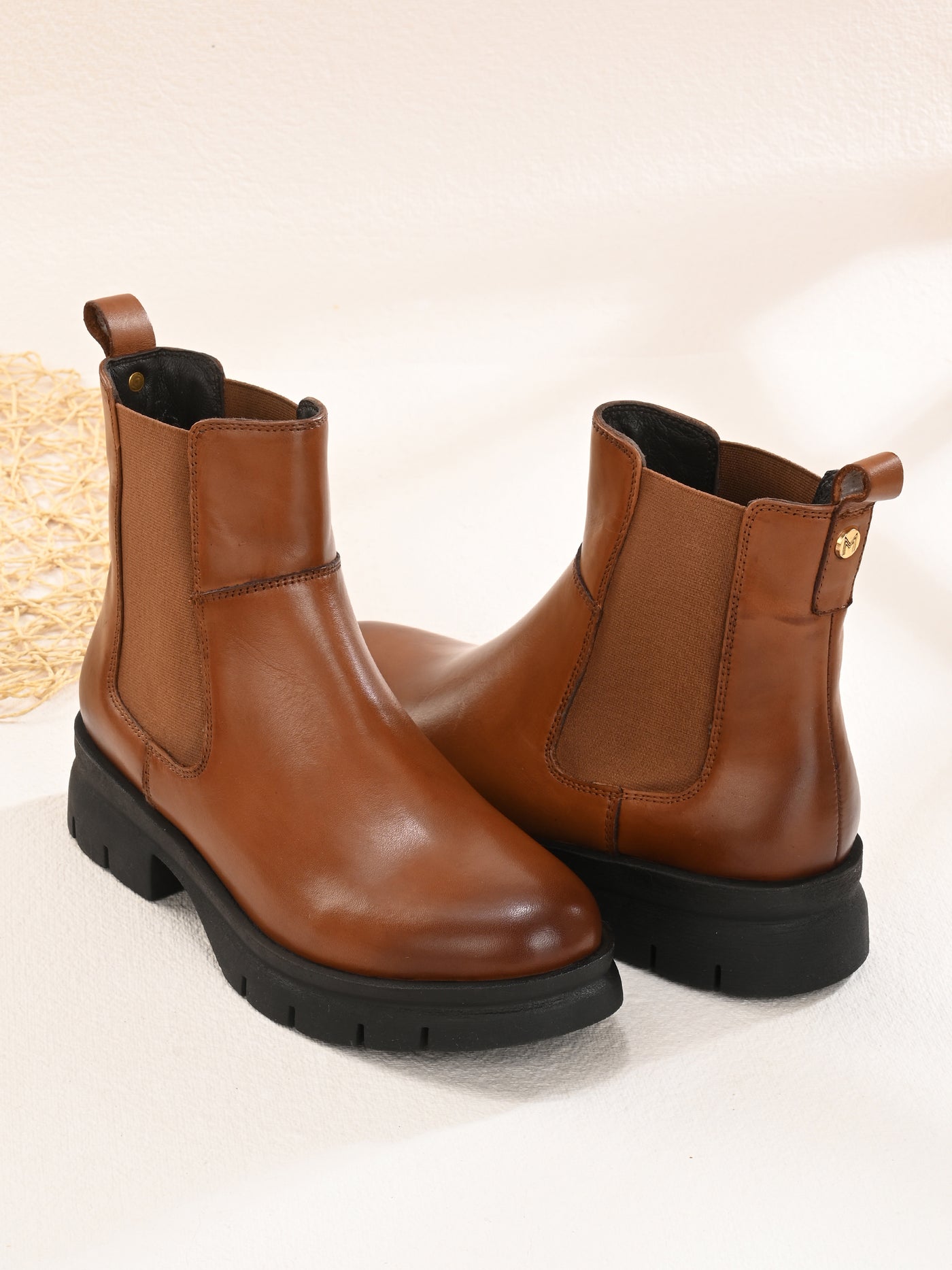 Ember Leather Chelsea Boots