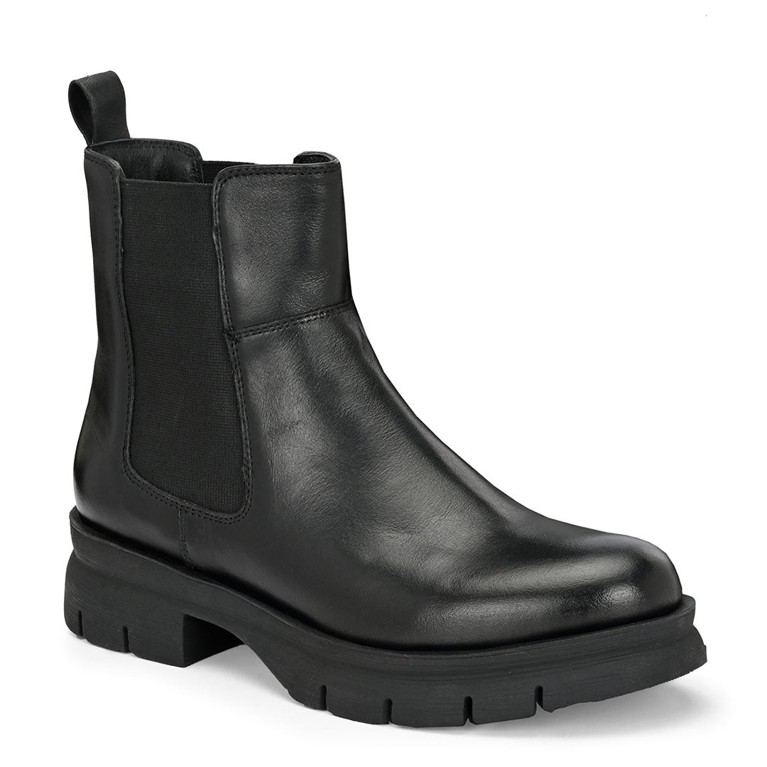 Ember Leather Chelsea Boots