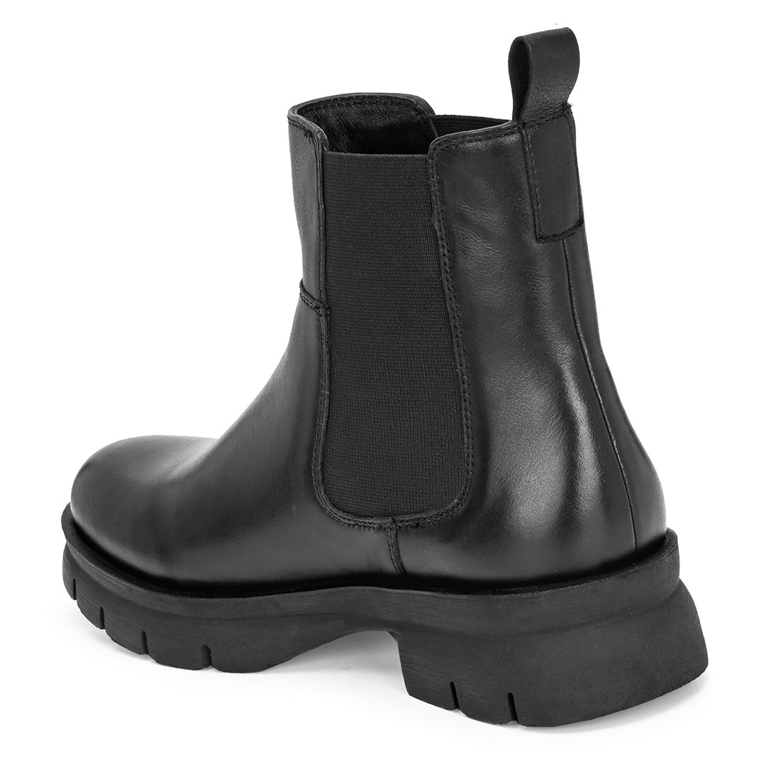 Ember Leather Chelsea Boots